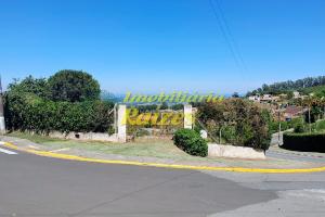 O melhor terreno do bairro – exclusividade, vista e qualidade de vida