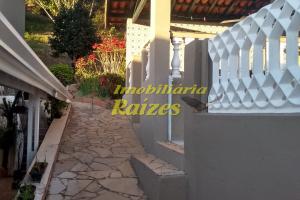 Chácara Encantadora – Conforto, Natureza e Lazer 