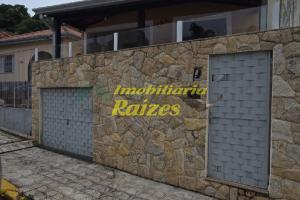 Casa com 03 Dormitórios 