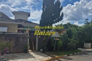 Sofisticação, conforto e uma vista encantadora para as montanhas!