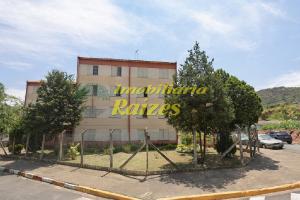 Apartamento em Condomínio com Segurança e Excelente Localização